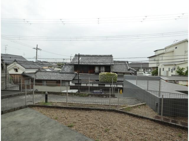  近鉄難波線・奈良線/学園前駅 徒歩17分 1階 築15年