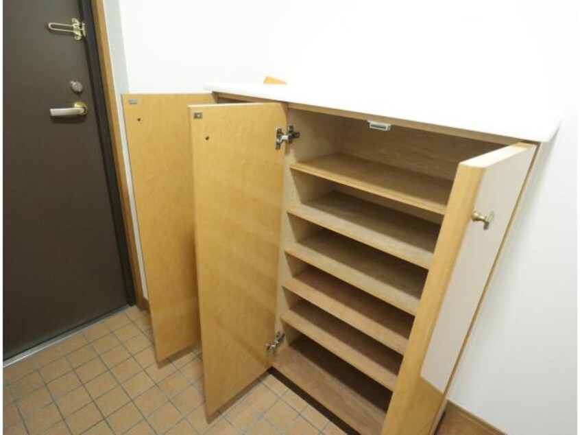  近鉄けいはんな線/学研奈良登美ケ丘駅 徒歩15分 2階 築28年