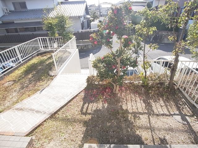  近鉄難波線・奈良線/学園前駅 徒歩19分 1-2階 築32年