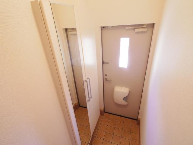  近鉄難波線・奈良線/菖蒲池駅 徒歩20分 2階 築14年