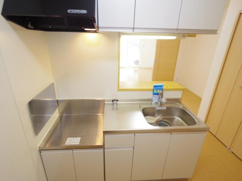  近鉄難波線・奈良線/菖蒲池駅 徒歩20分 1階 築13年