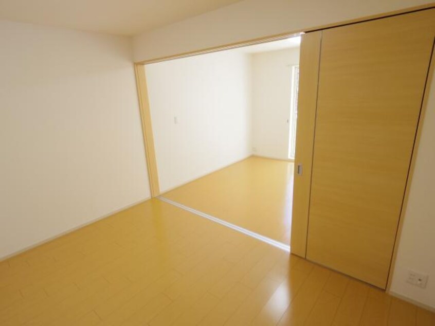  近鉄難波線・奈良線/菖蒲池駅 徒歩20分 1階 築13年