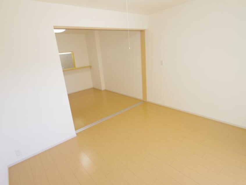  近鉄難波線・奈良線/菖蒲池駅 徒歩20分 1階 築13年