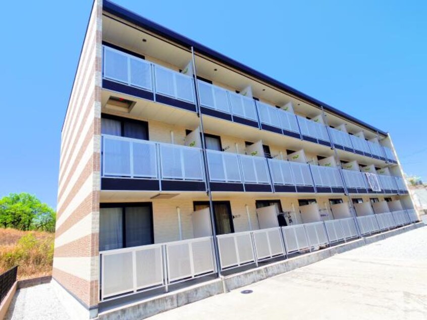  近鉄難波線・奈良線/学園前駅 徒歩5分 3階 築18年