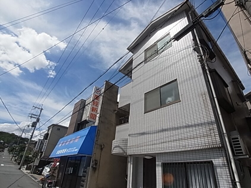  近鉄難波線・奈良線/富雄駅 徒歩16分 2階 築34年