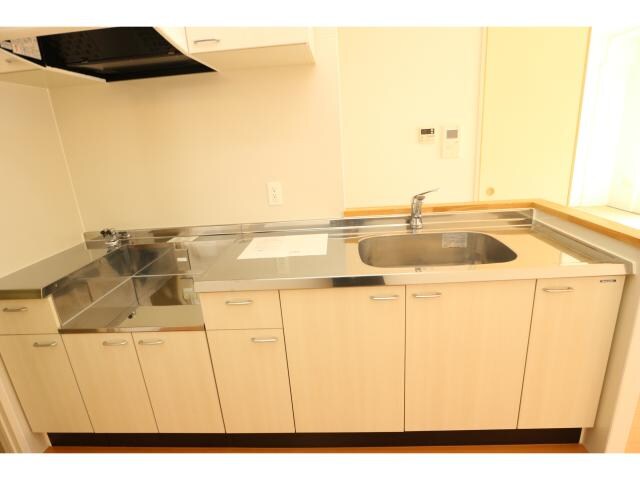  近鉄難波線・奈良線/学園前駅 徒歩8分 1階 築15年