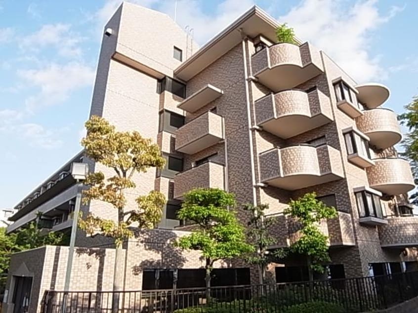  近鉄難波線・奈良線/学園前駅 徒歩10分 4階 築35年