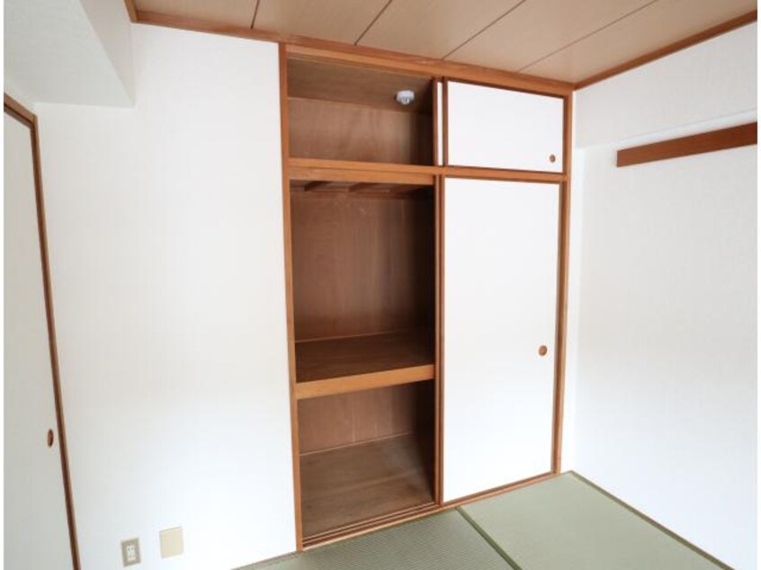  近鉄難波線・奈良線/学園前駅 徒歩10分 4階 築35年