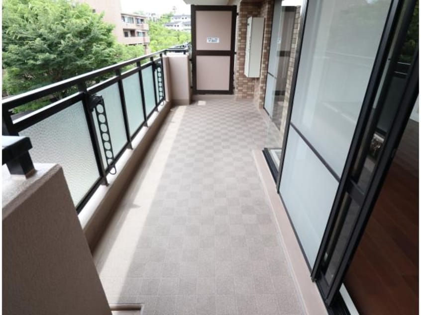  近鉄難波線・奈良線/学園前駅 徒歩10分 4階 築35年