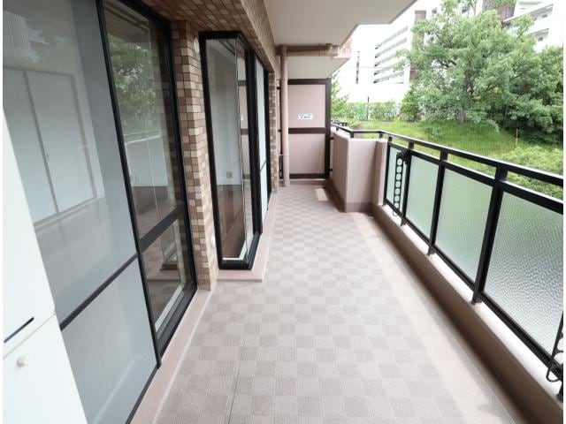  近鉄難波線・奈良線/学園前駅 徒歩10分 4階 築35年