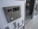  近鉄難波線・奈良線/学園前駅 徒歩8分 1階 築10年