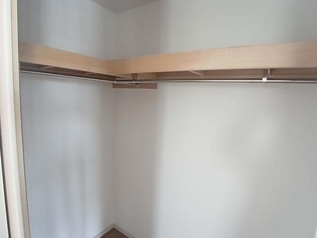  近鉄難波線・奈良線/学園前駅 徒歩8分 1階 築10年