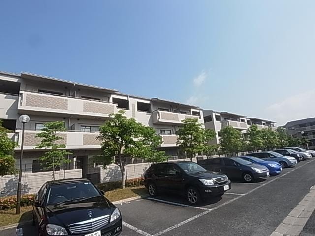  近鉄難波線・奈良線/学園前駅 徒歩10分 4階 築27年