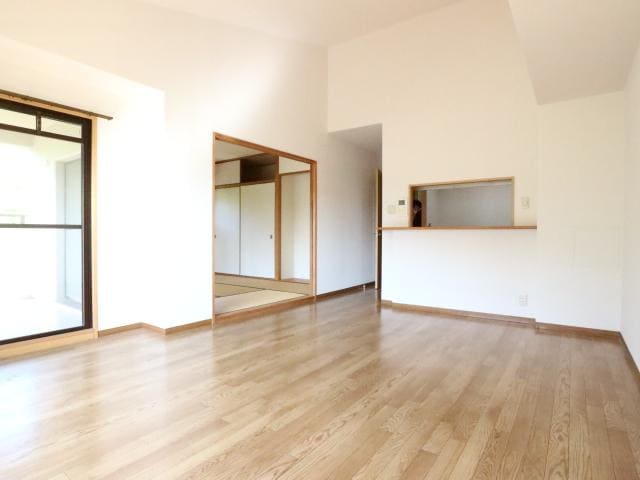  近鉄難波線・奈良線/学園前駅 徒歩10分 5階 築27年