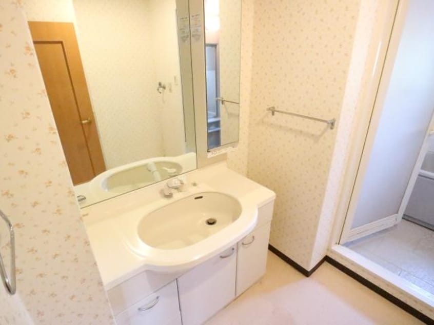  近鉄難波線・奈良線/学園前駅 徒歩10分 5階 築27年