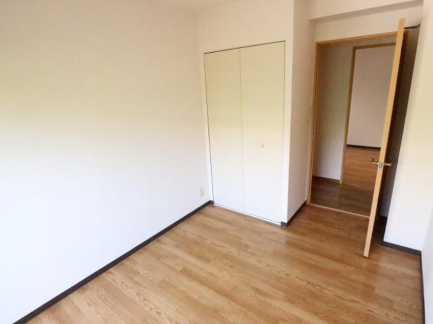  近鉄難波線・奈良線/学園前駅 徒歩10分 5階 築27年