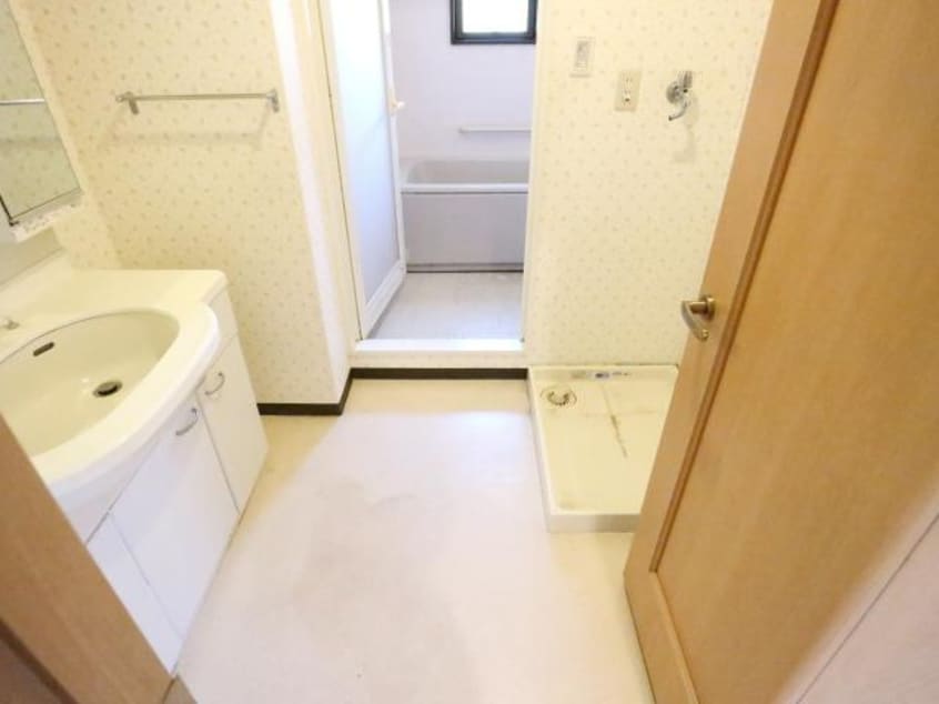  近鉄難波線・奈良線/学園前駅 徒歩10分 5階 築27年