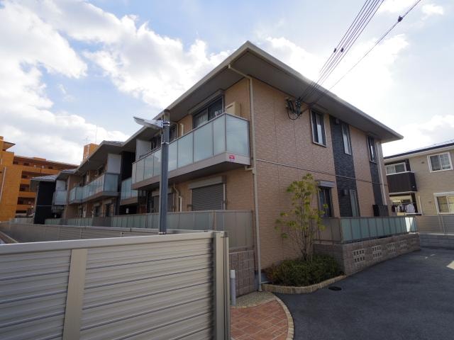  近鉄難波線・奈良線/学園前駅 徒歩15分 1階 築9年