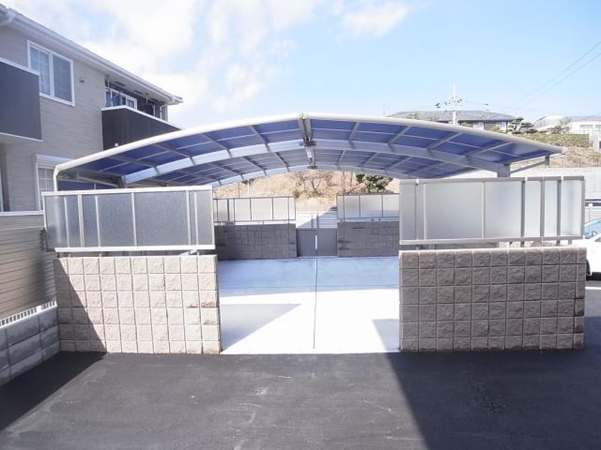  近鉄難波線・奈良線/学園前駅 徒歩15分 1階 築9年