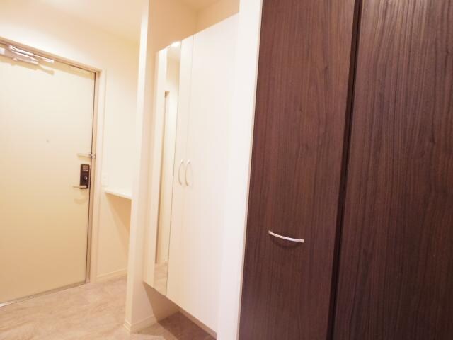  近鉄難波線・奈良線/菖蒲池駅 徒歩27分 1階 築8年