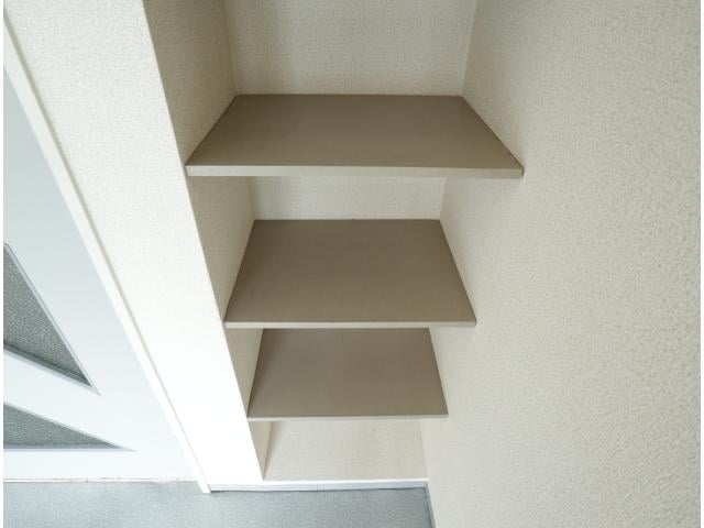  近鉄難波線・奈良線/富雄駅 徒歩3分 2階 築35年