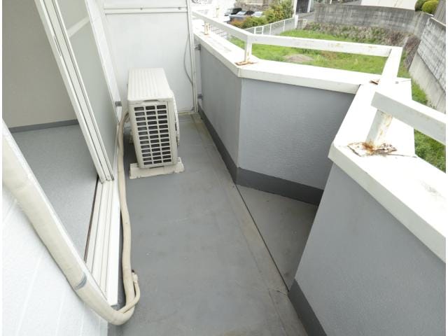  近鉄難波線・奈良線/富雄駅 徒歩3分 2階 築35年