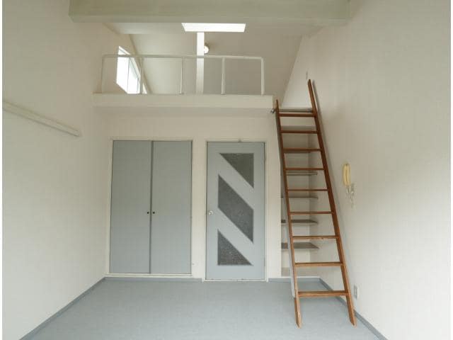  近鉄難波線・奈良線/富雄駅 徒歩3分 2階 築35年