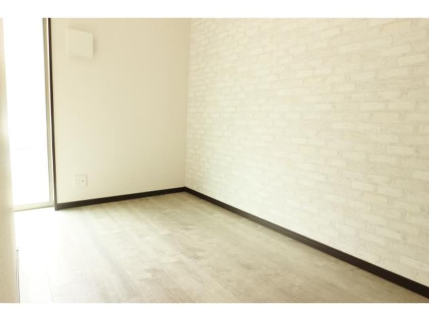  近鉄難波線・奈良線/学園前駅 徒歩10分 1階 築6年