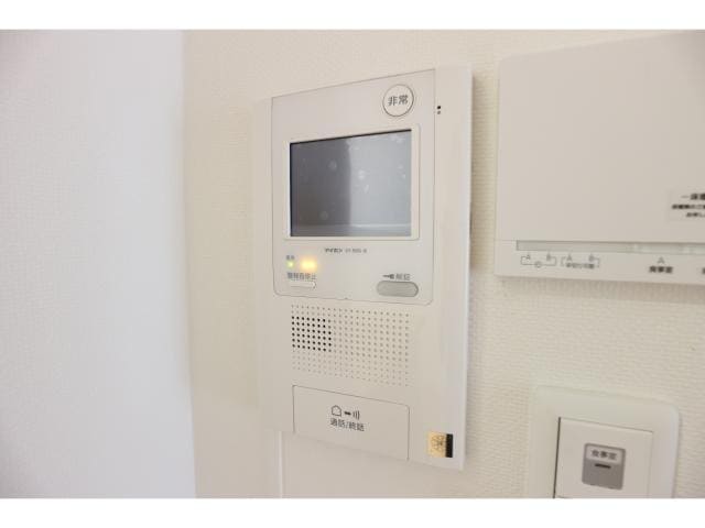  近鉄難波線・奈良線/学園前駅 徒歩8分 6階 築10年