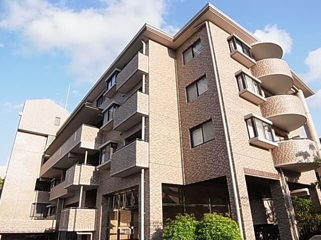  近鉄難波線・奈良線/学園前駅 徒歩10分 1階 築35年