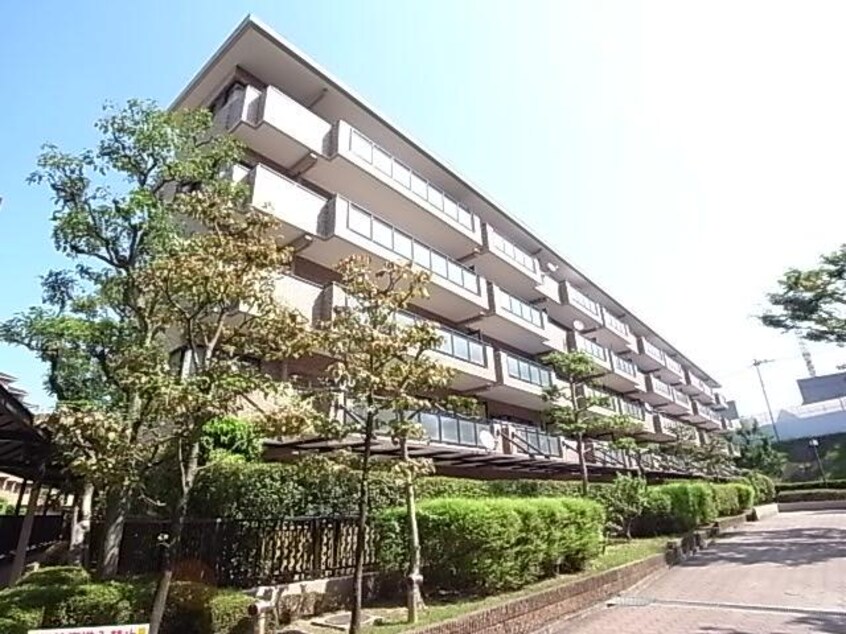  近鉄難波線・奈良線/学園前駅 徒歩10分 1階 築35年