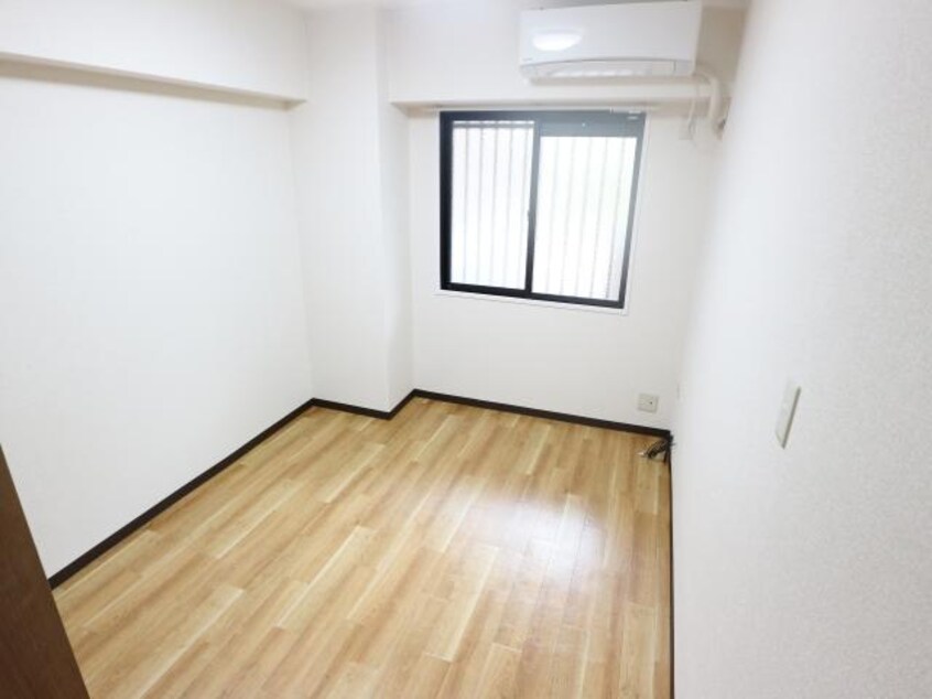  近鉄難波線・奈良線/学園前駅 徒歩10分 1階 築35年