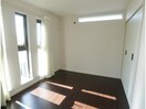  近鉄難波線・奈良線/学園前駅 バス5分奈良国際ゴルフ場下車:停歩1分 1-2階 築15年