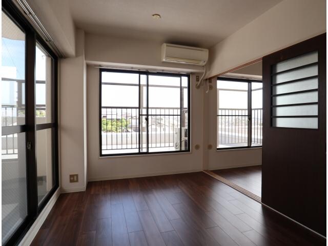  近鉄難波線・奈良線/学園前駅 徒歩9分 4階 築38年