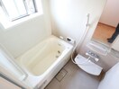  近鉄難波線・奈良線/学園前駅 バス13分六条西・緑町下車:停歩2分 1-2階 築17年
