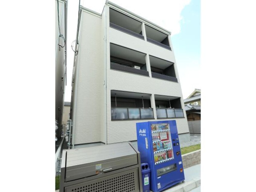  近鉄難波線・奈良線/学園前駅 徒歩9分 1階 築3年