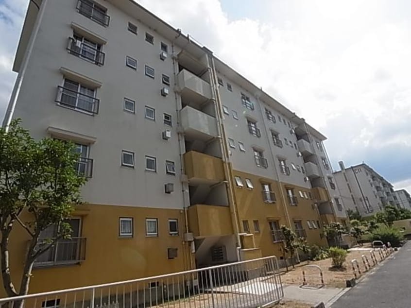  近鉄けいはんな線/学研奈良登美ケ丘駅 徒歩20分 3階 築57年