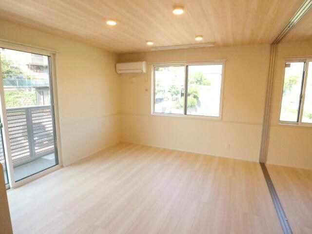  近鉄難波線・奈良線/学園前駅 バス6分藤の木台1丁目下車:停歩7分 2階 築3年