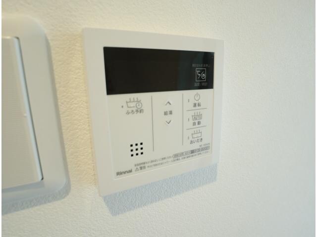  近鉄難波線・奈良線/学園前駅 徒歩9分 1階 築2年
