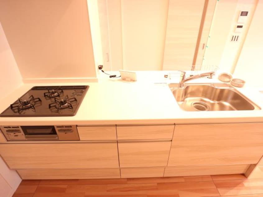  近鉄難波線・奈良線/学園前駅 徒歩6分 2階 築1年