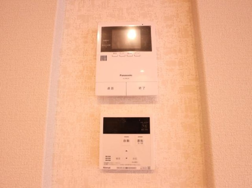  近鉄難波線・奈良線/学園前駅 徒歩6分 2階 築1年