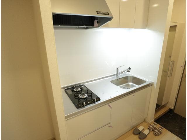  近鉄難波線・奈良線/学園前駅 徒歩11分 1階 築1年