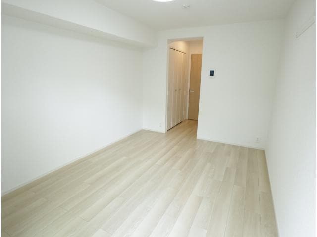  近鉄難波線・奈良線/学園前駅 徒歩11分 1階 築1年