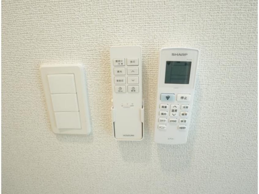  近鉄難波線・奈良線/学園前駅 徒歩11分 1階 築1年