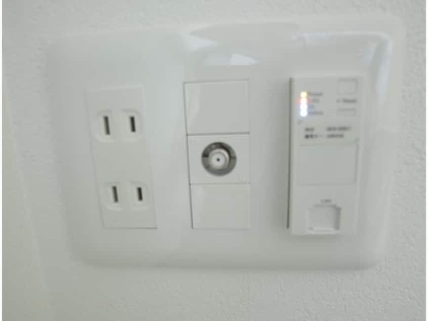  近鉄難波線・奈良線/富雄駅 徒歩3分 2階 築1年