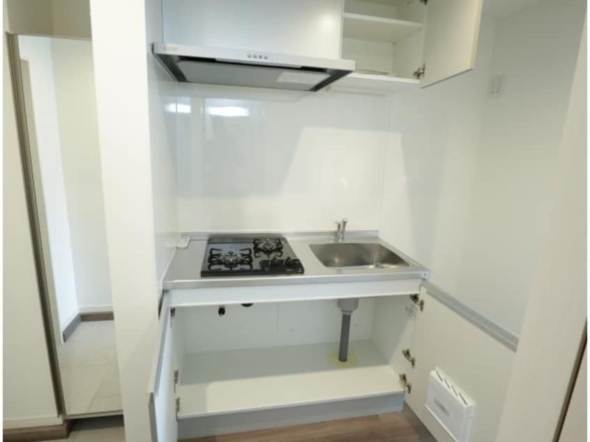  近鉄難波線・奈良線/富雄駅 徒歩3分 2階 築1年