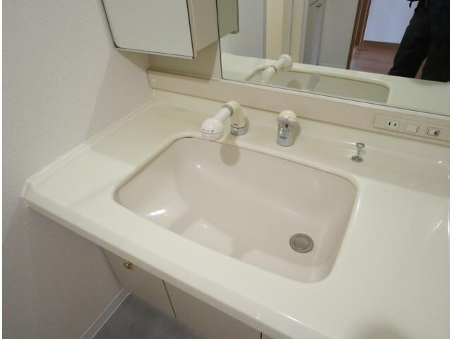  近鉄けいはんな線/学研奈良登美ケ丘駅 徒歩18分 4階 築28年