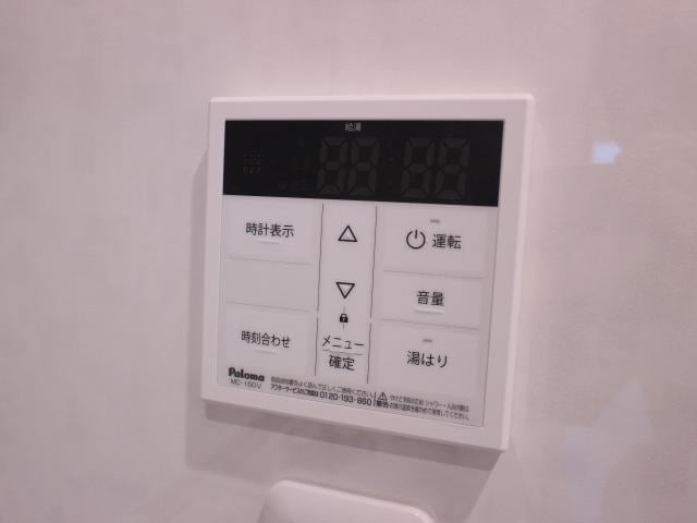  近鉄難波線・奈良線/富雄駅 徒歩3分 1階 1年未満