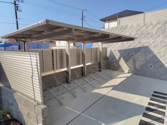  近鉄難波線・奈良線/学園前駅 徒歩6分 1階 1年未満