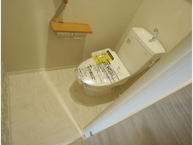  近鉄難波線・奈良線/学園前駅 徒歩6分 1階 1年未満